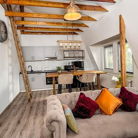 Fabelhafte Apartments Zum Wohlfuehlen Mit Junik Apartments Дуйсбург Екстериор снимка